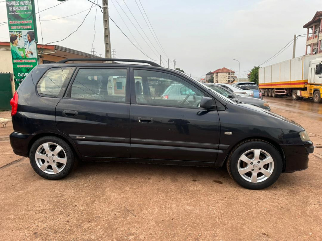 Mitsubishi spacestar, Voitures, Conakry