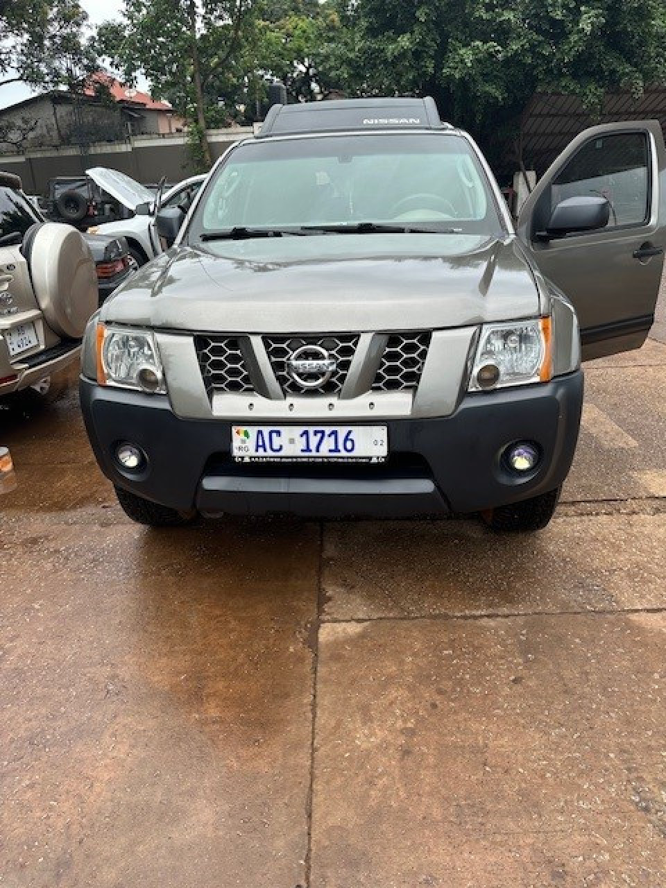 NISSAN XTERRA, Voitures, Conakry