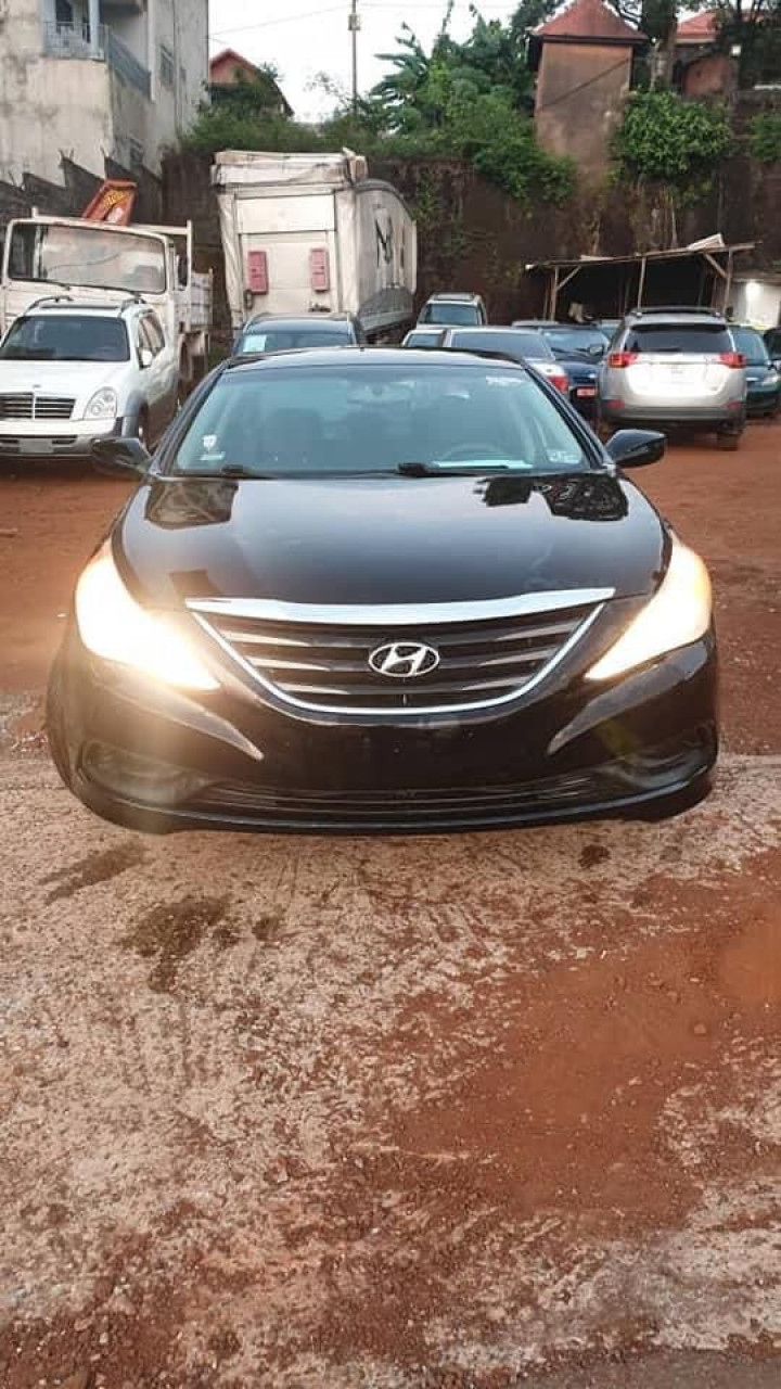 Hyundai Sonata, Voitures, Conakry