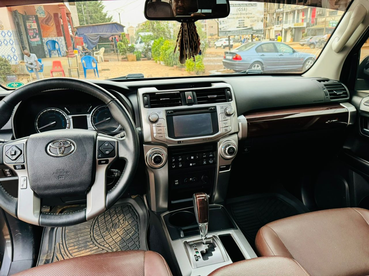 Toyota 4runner, Voitures, Conakry