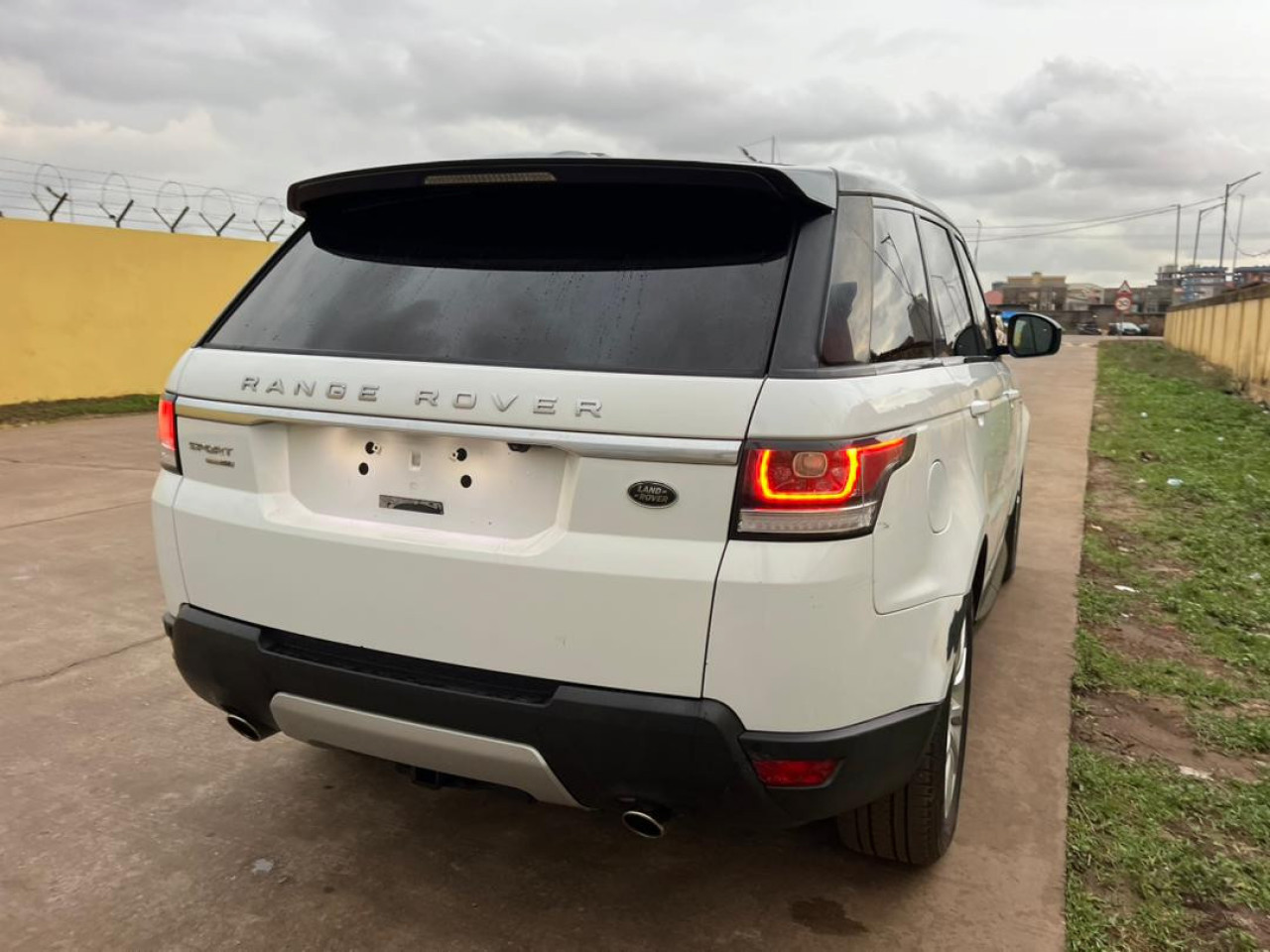 Range Rover, Voitures, Conakry