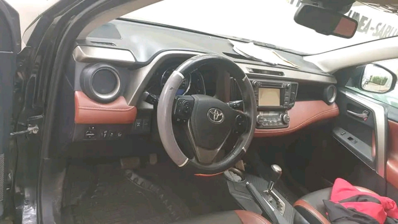 Toyota rav4, Voitures, Conakry