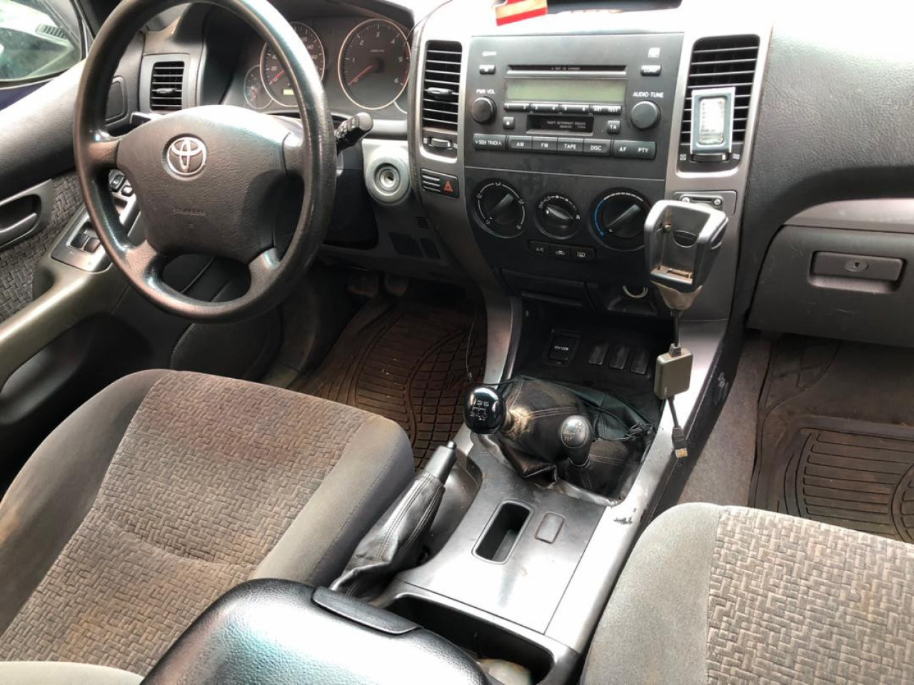 Toyota landcruser, Voitures, Conakry