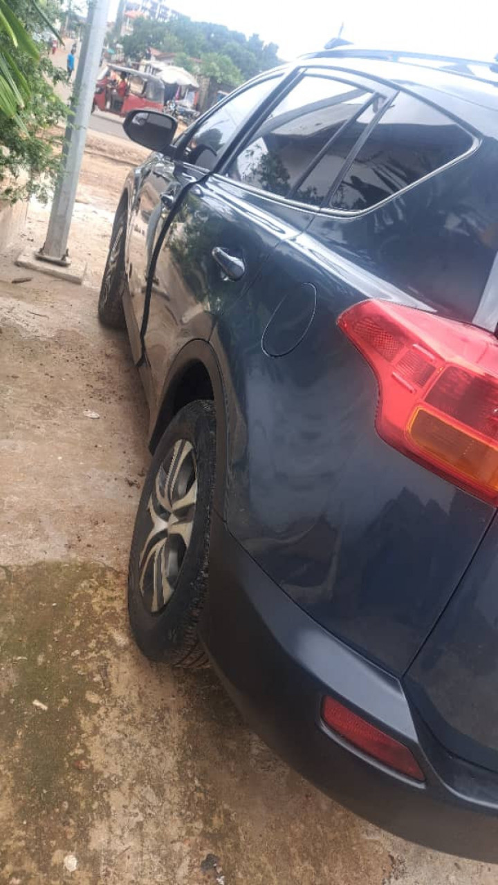 Toyota rav4, Voitures, Conakry