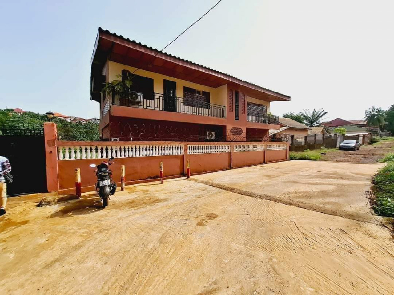 DUPLEX À LOUER À NONGO, Maisons, Conakry