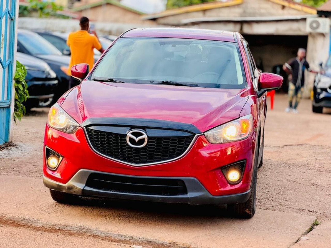 Mazda CX-5, Voitures, Conakry