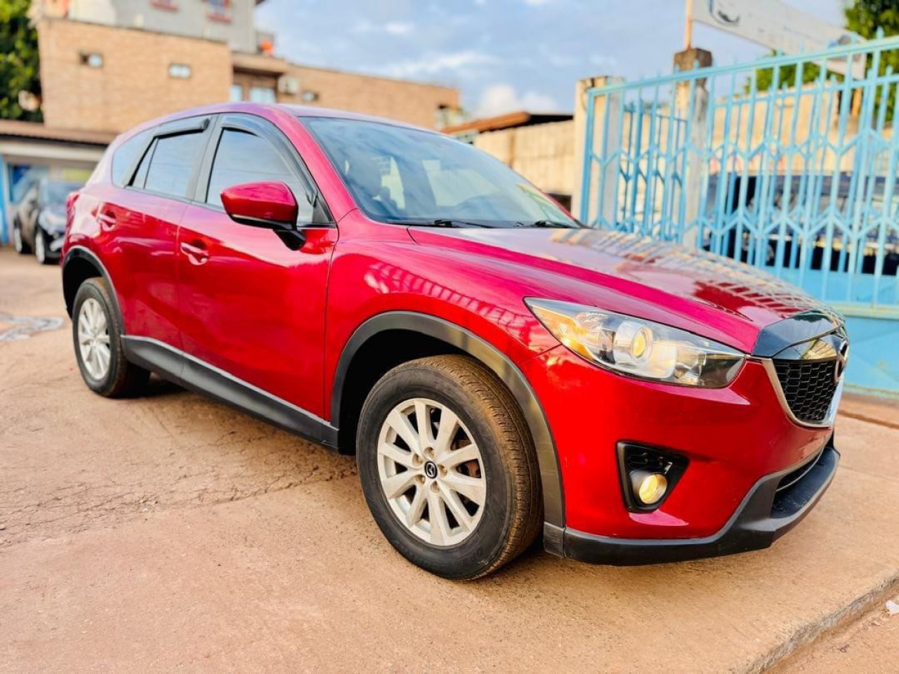 Mazda CX-5, Voitures, Conakry