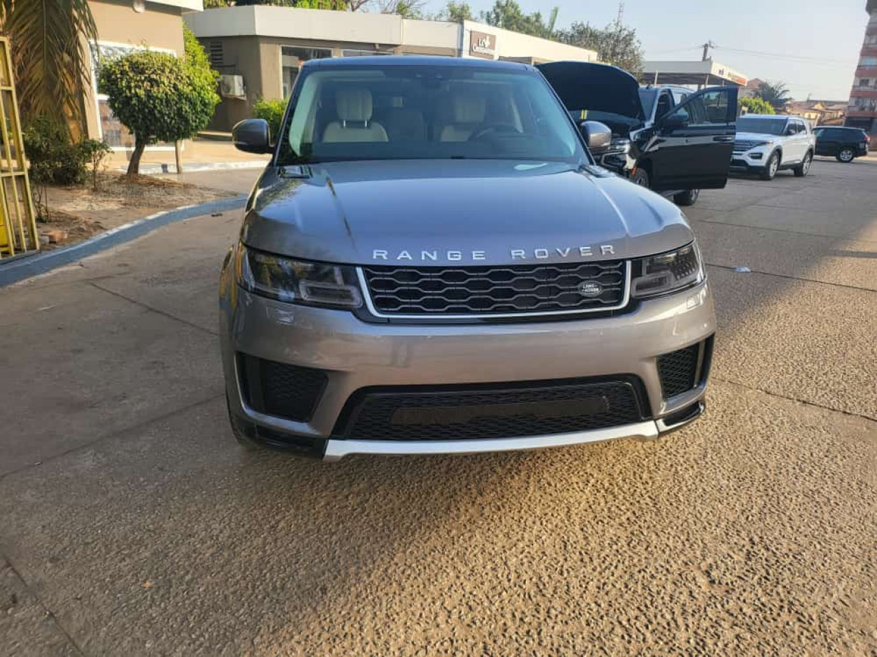 Range Rover, Voitures, Conakry