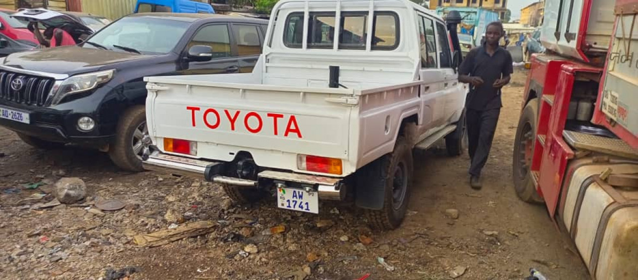 Toyota landcruser, Voitures, Conakry