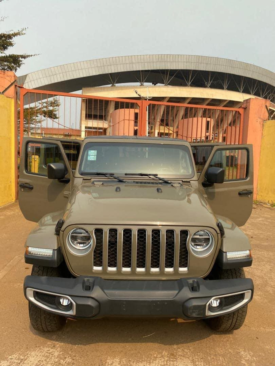 JEEP wrangler, Voitures, Conakry