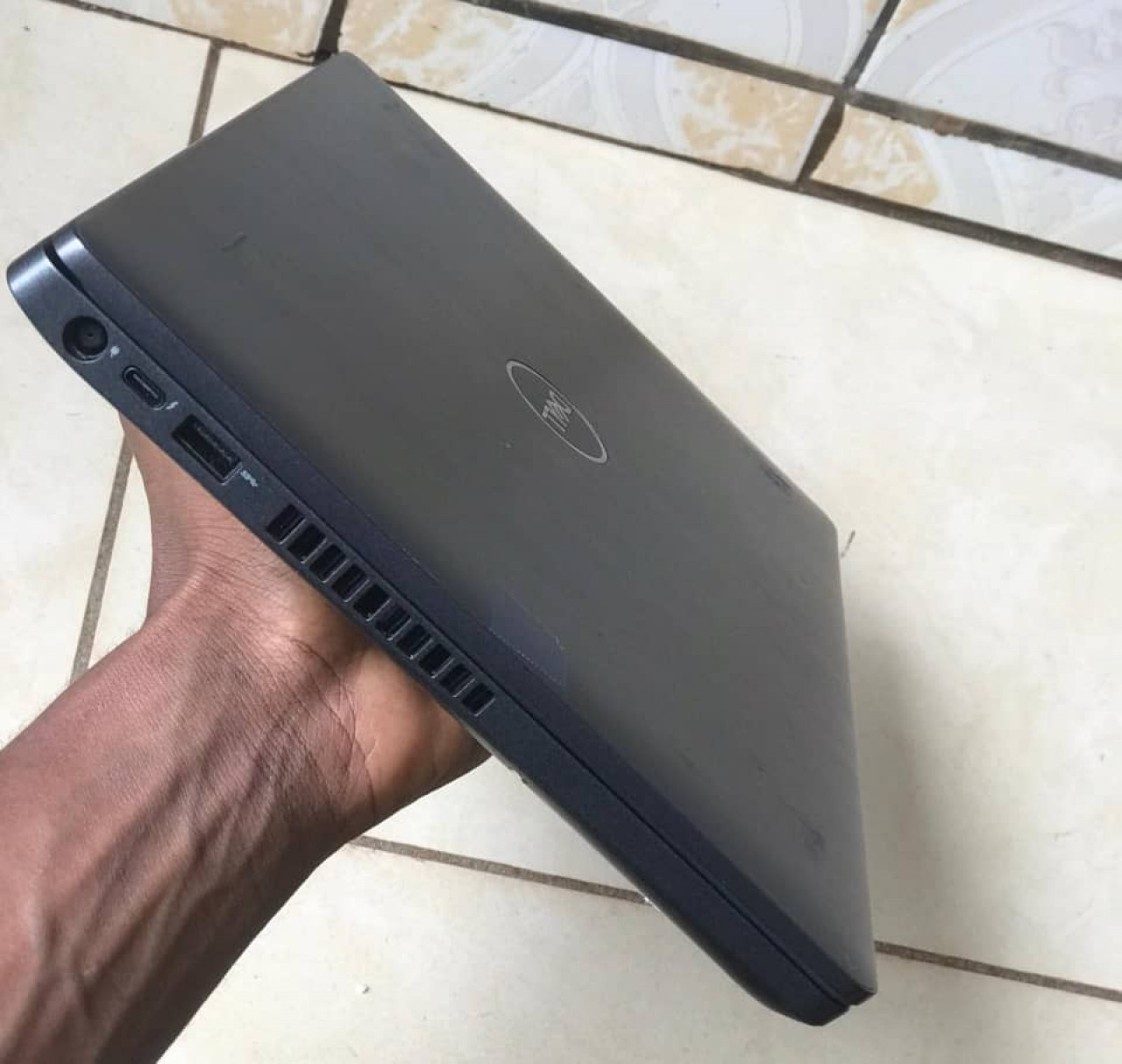 Dell i7 8th Generation, Ordinateurs - Moniteurs, Conakry