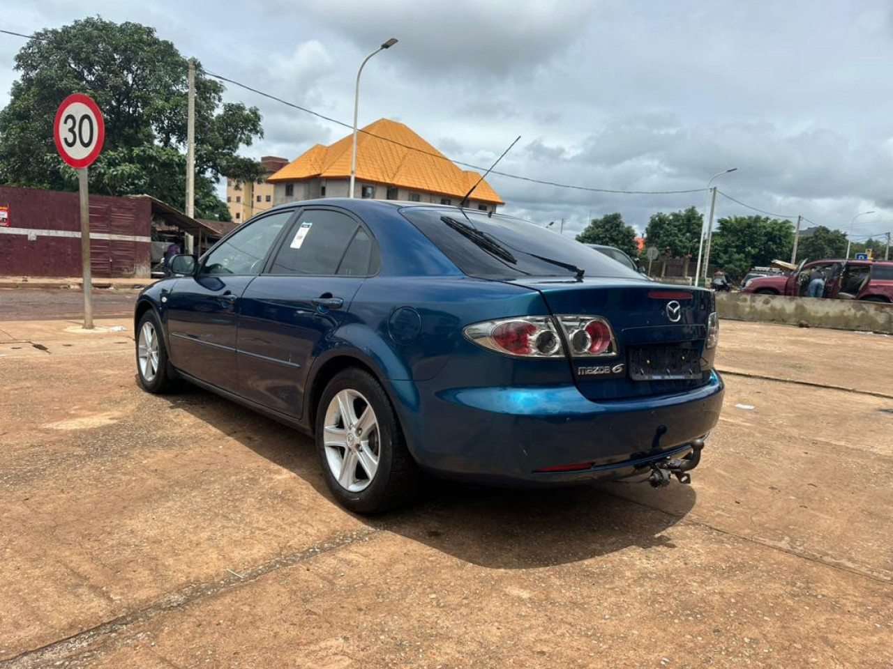 Mazda6, Voitures, Conakry