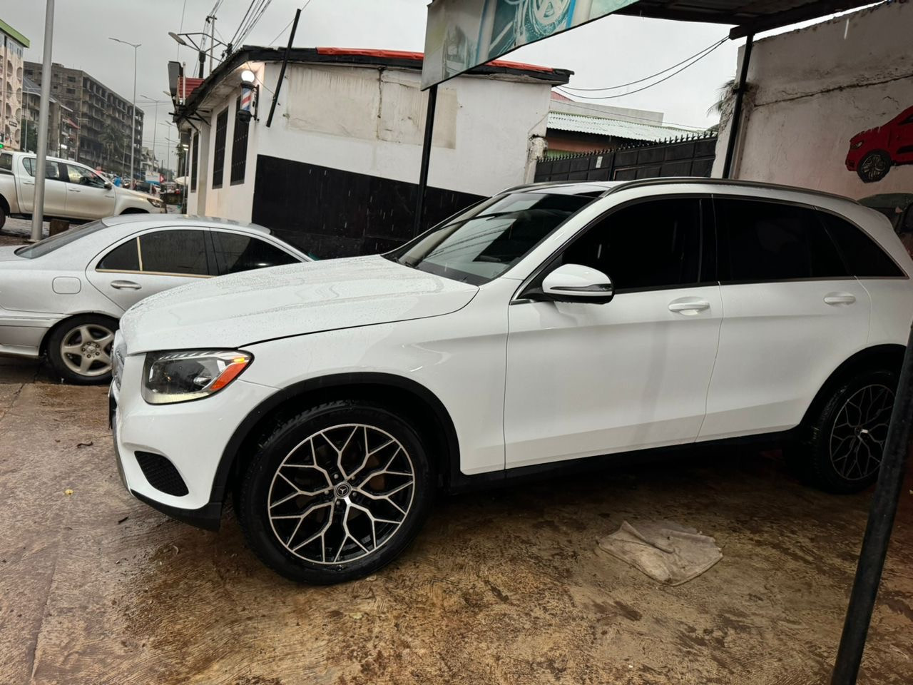 Mercedes GLC 2016, Voitures, Conakry