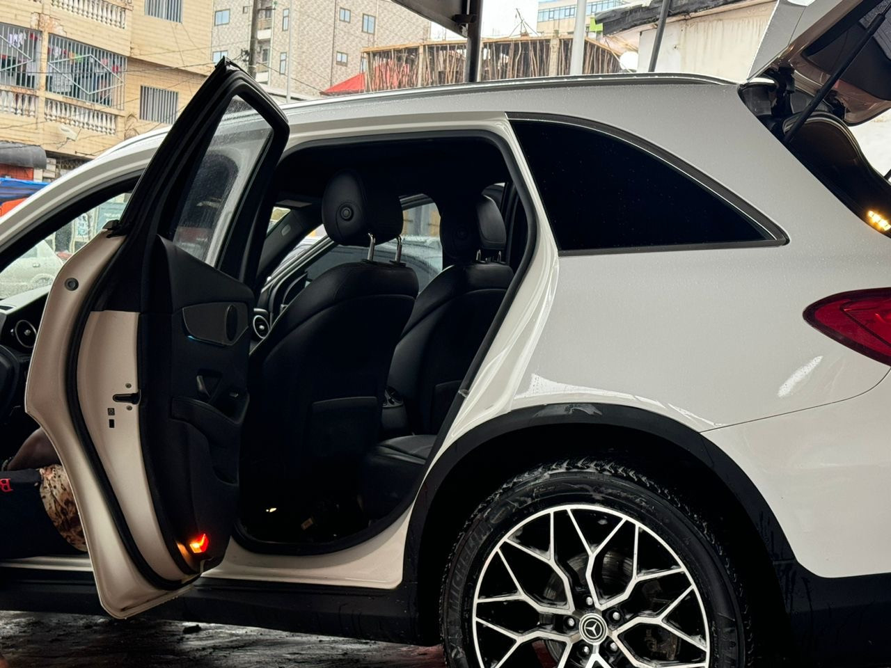 Mercedes GLC 2016, Voitures, Conakry