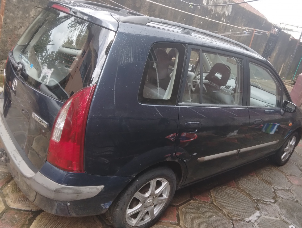 MAZDA PREMACY, Voitures, Conakry