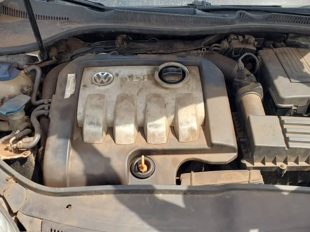 Golf 4, Voitures, Conakry