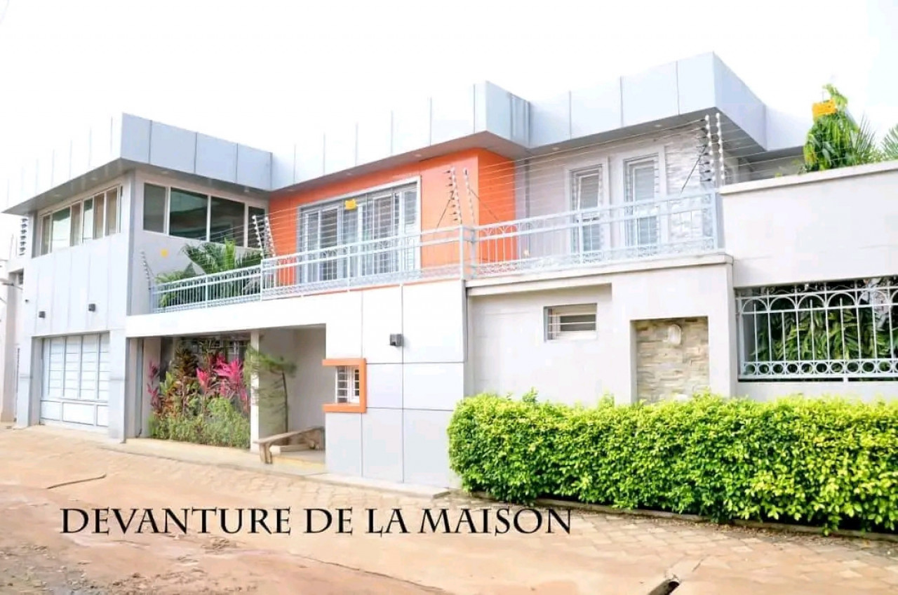 Duplex a nongo, Maisons, Conakry