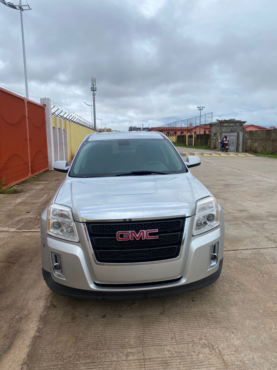 GMC TERRAIN 2011, Voitures, Conakry