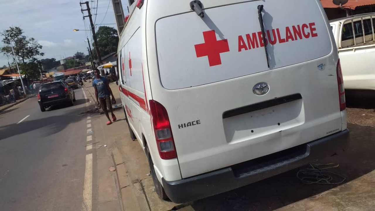 Toyota Ambulance, Voitures, Conakry