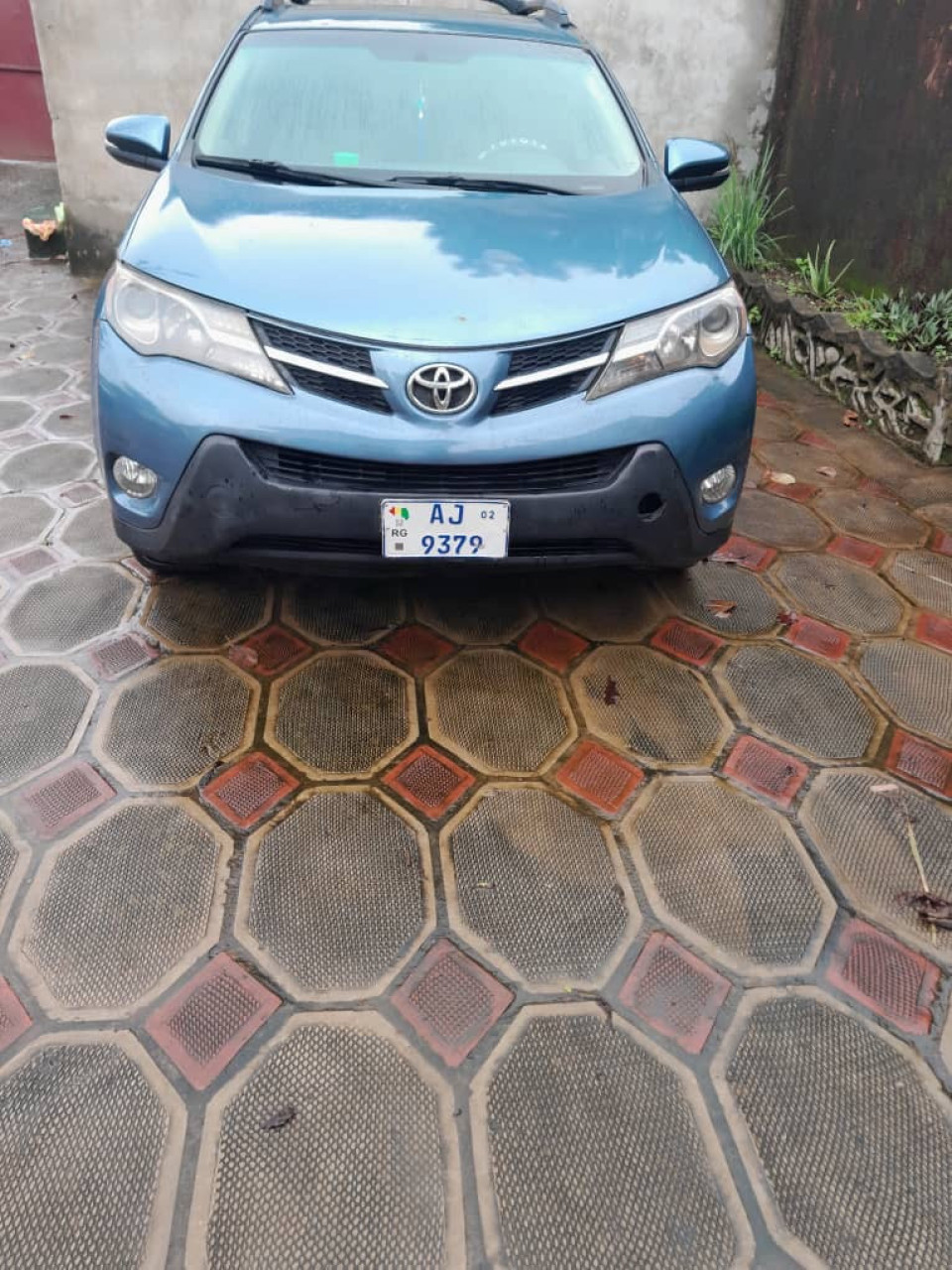 Toyota RAV4 2014, Voitures, Conakry