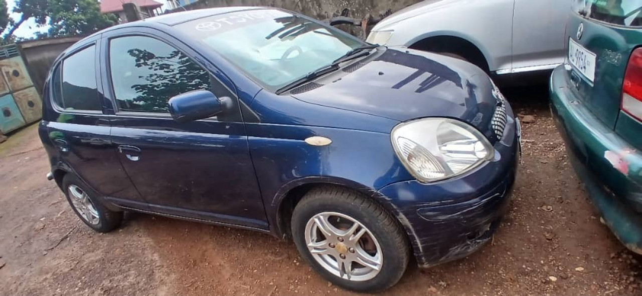 Toyota Yaris, Voitures, Conakry