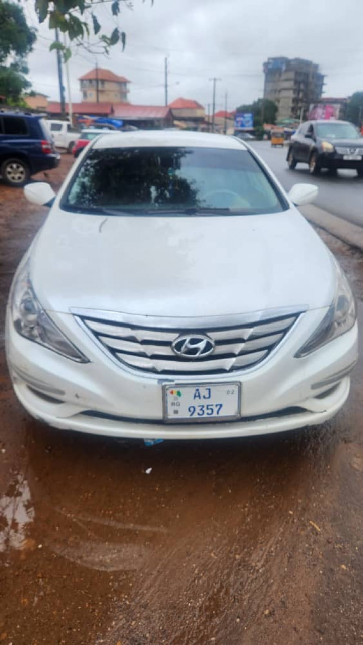 Hyundai Sonata, Voitures, Conakry