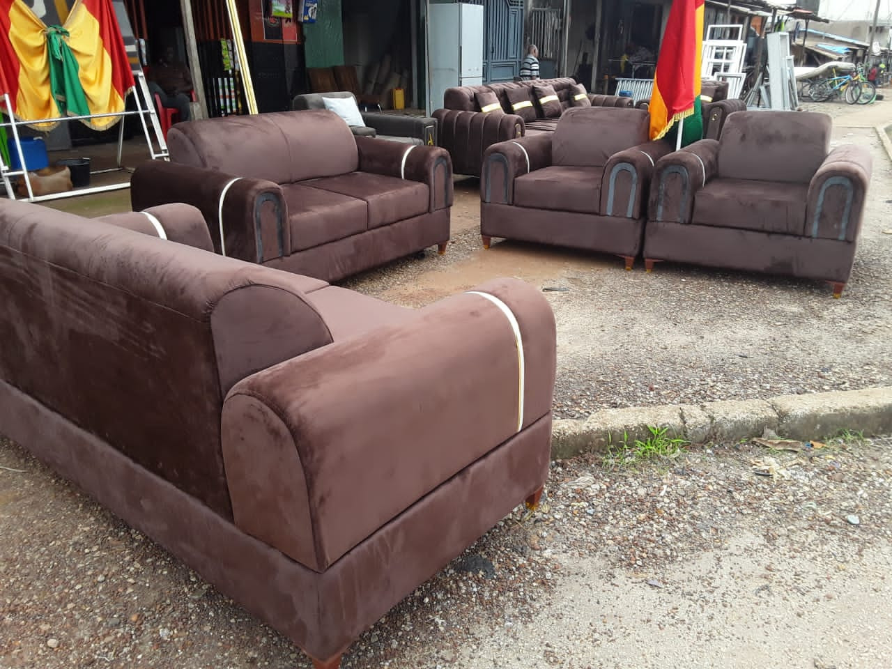 CANAPÉ MODERNE, Lits - Fauteuils, Conakry