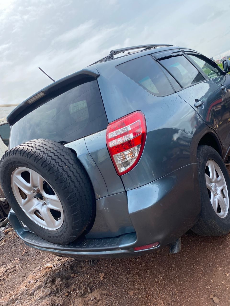 TOYOTA RAV4, Voitures, Conakry