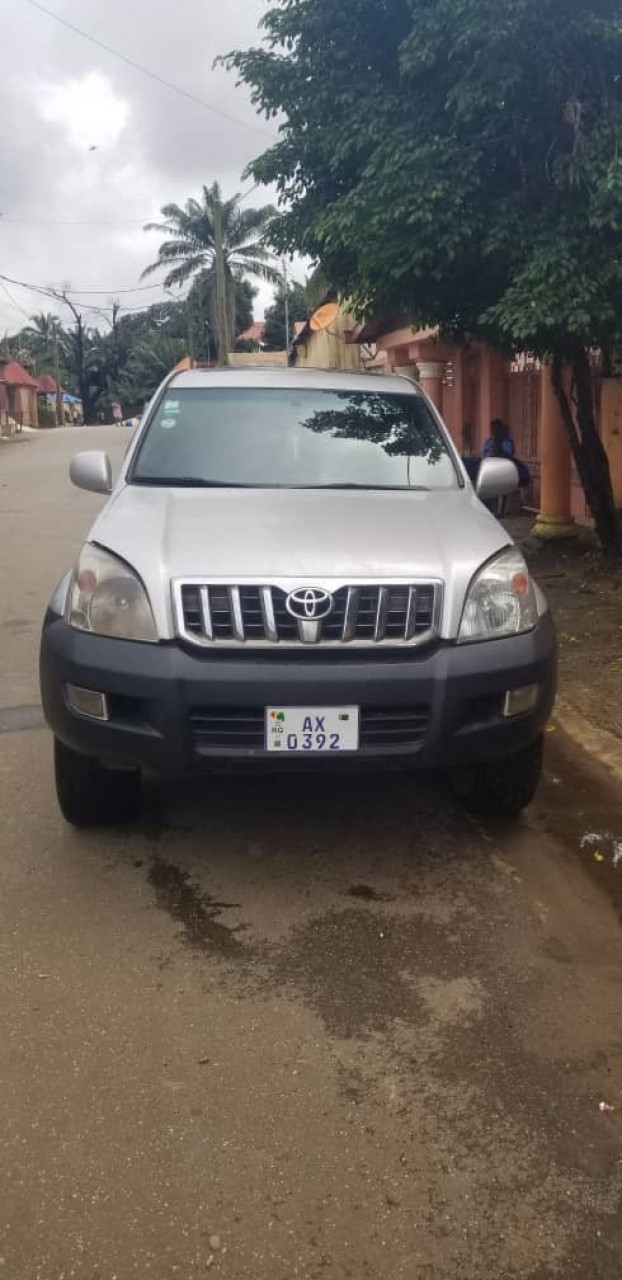 TOYOTA Prado CNDD, Voitures, Conakry