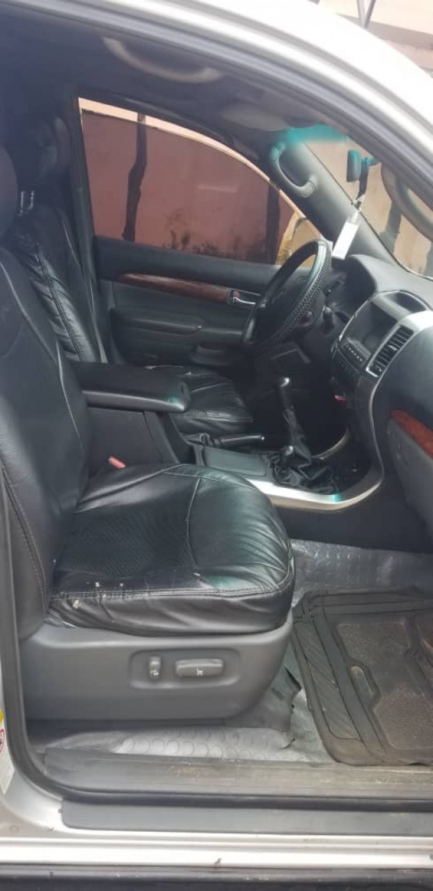 TOYOTA Prado CNDD, Voitures, Conakry