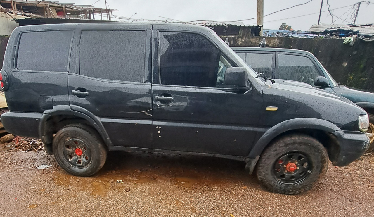 NISSAN TERANO, Voitures, Conakry