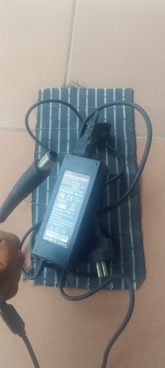 Chargeur pour PC DELL CA, Ordinateurs - Moniteurs, Conakry