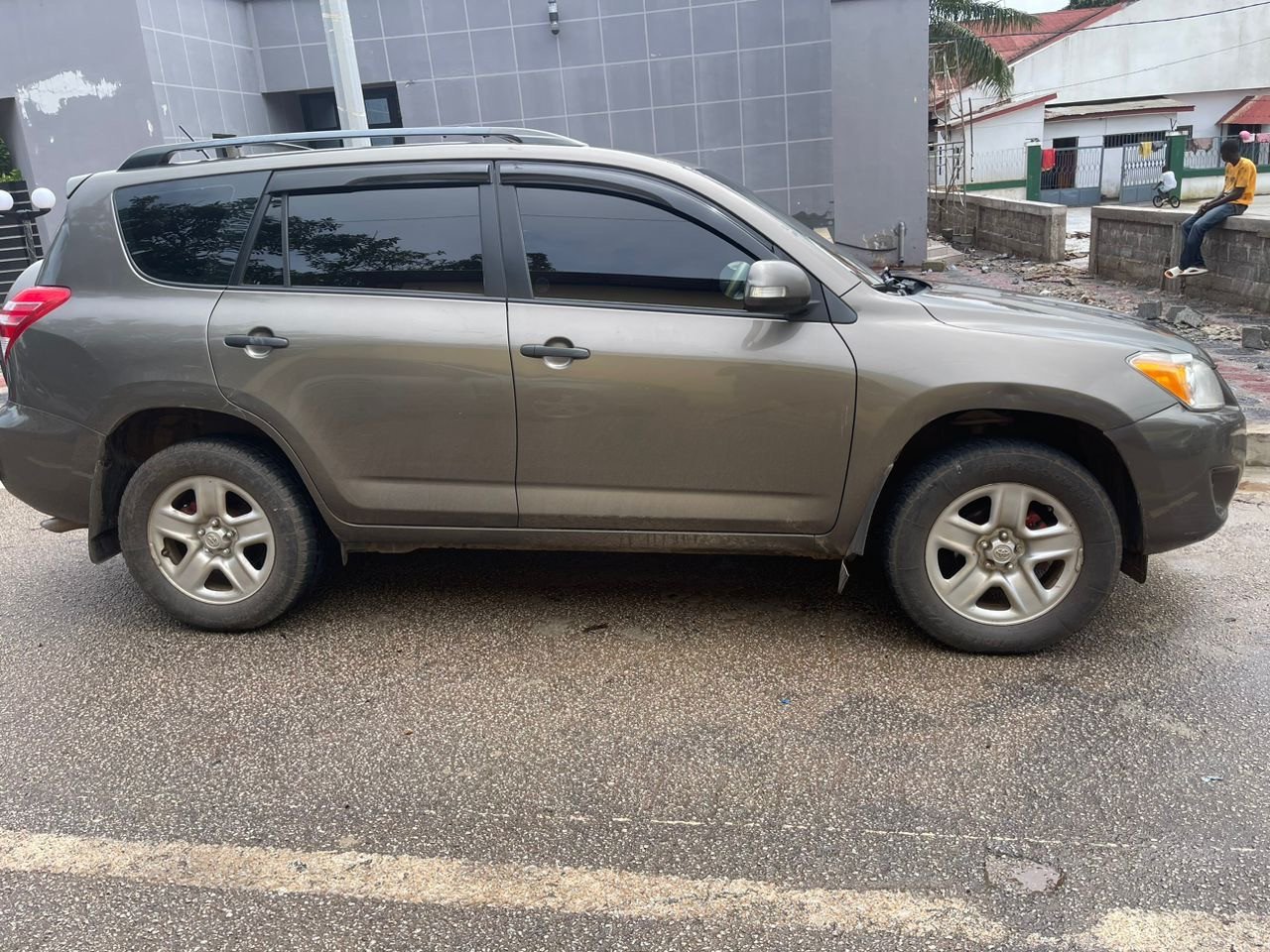 Toyota RAV4 2010, Voitures, Conakry