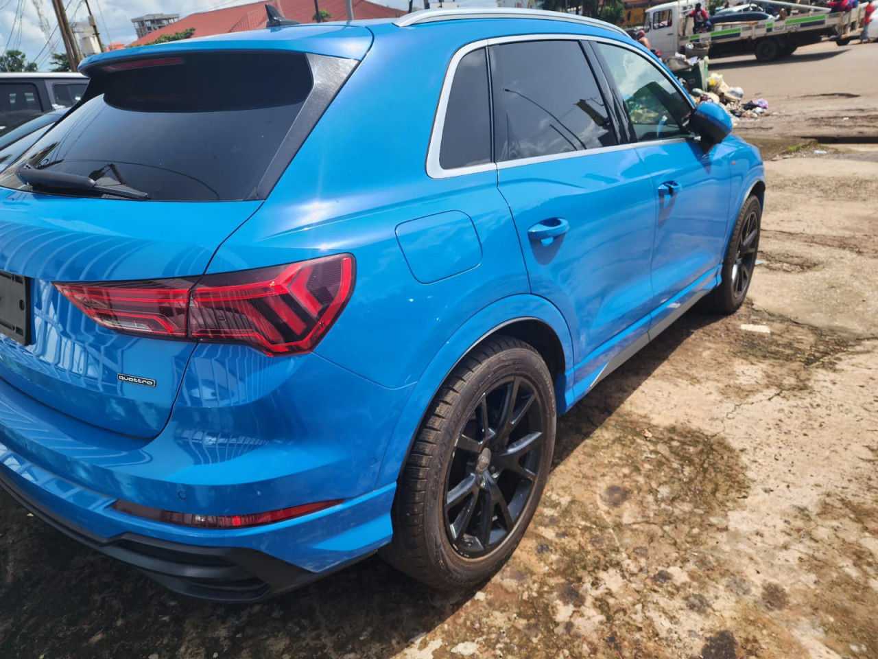 Audi A3, Voitures, Conakry