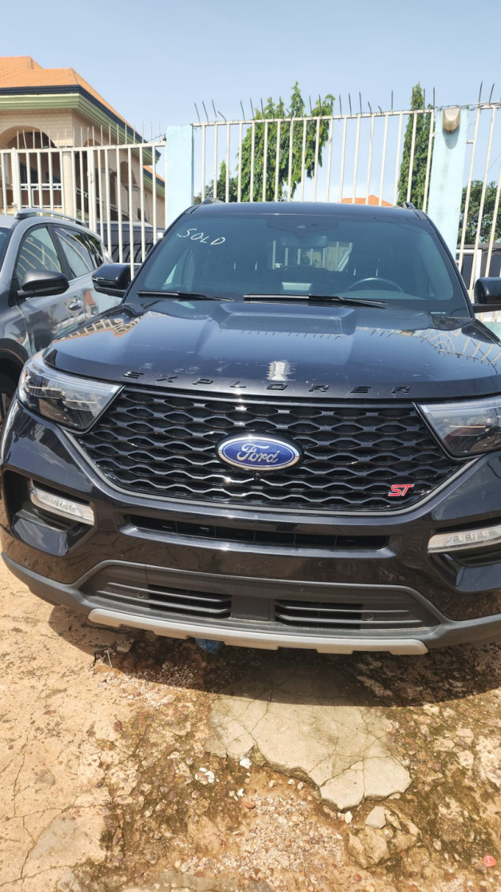 Ford explorer, Voitures, Conakry