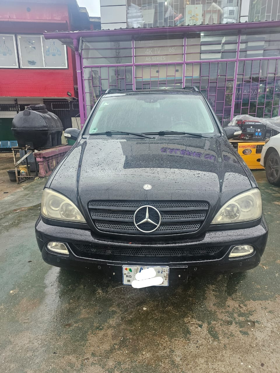 Mercedes ML 150, Voitures, Conakry