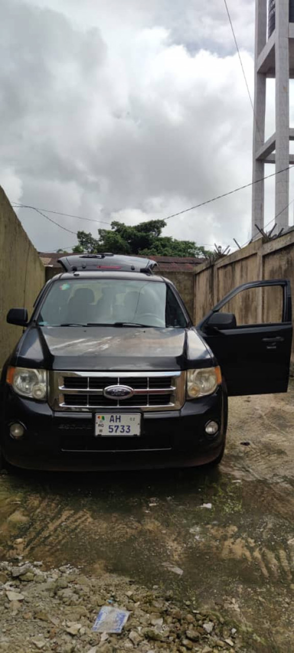 Ford escape 2010, Voitures, Conakry