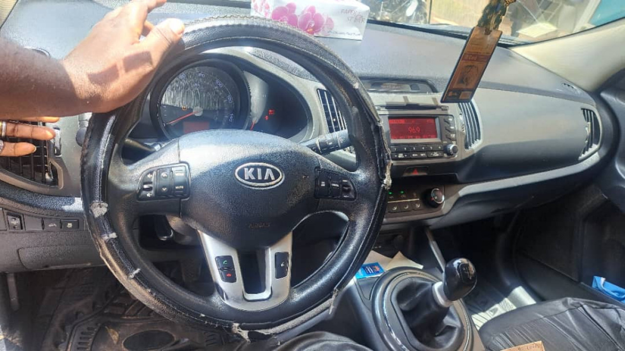 KIA SPORTAGE, Voitures, Conakry