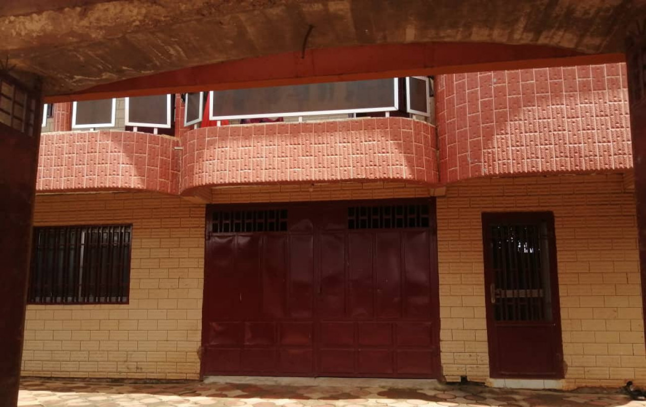 Maison à vendre à sonfonia, Maisons, Conakry