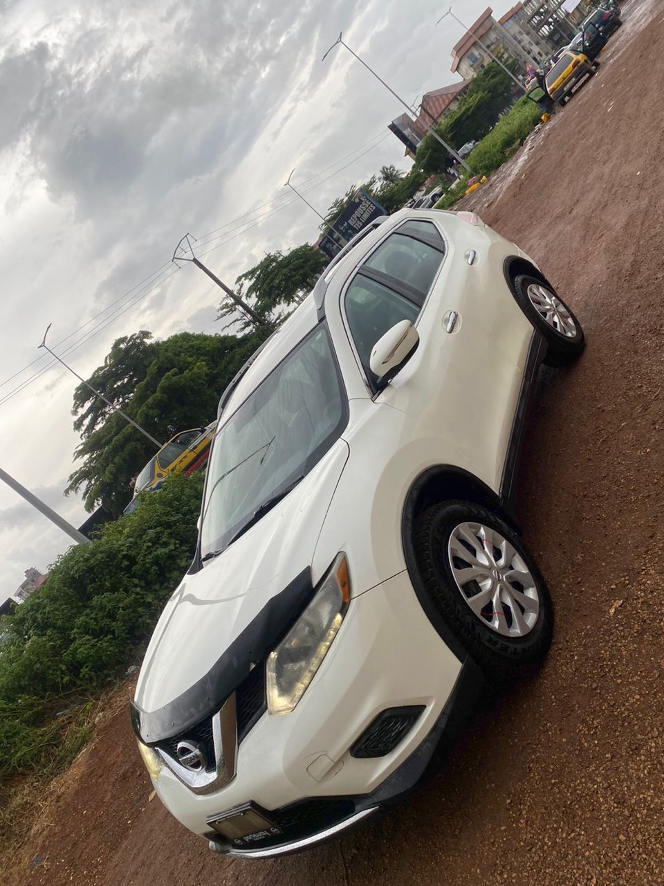 Nissan Rogue, Voitures, Conakry