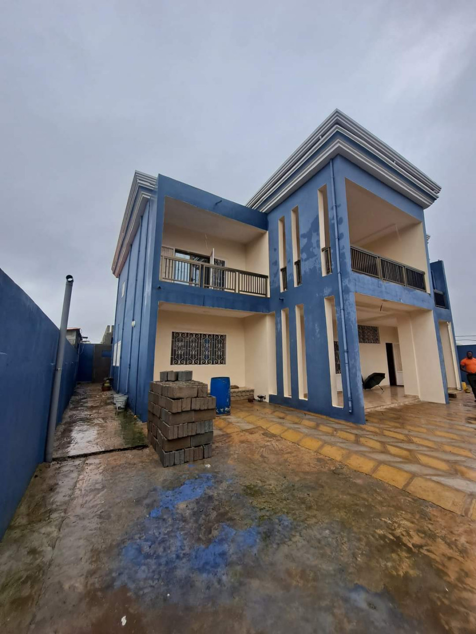 DUPLEX À LOUER À NONGO, Autres Immobiliers, Conakry