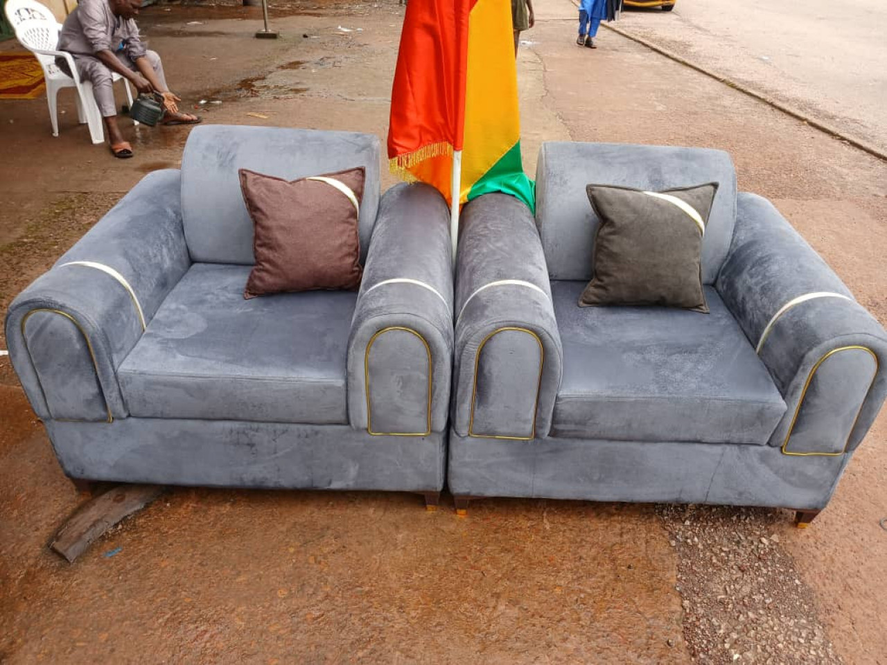 CANAPÉ MODERNE, Lits - Fauteuils, Conakry