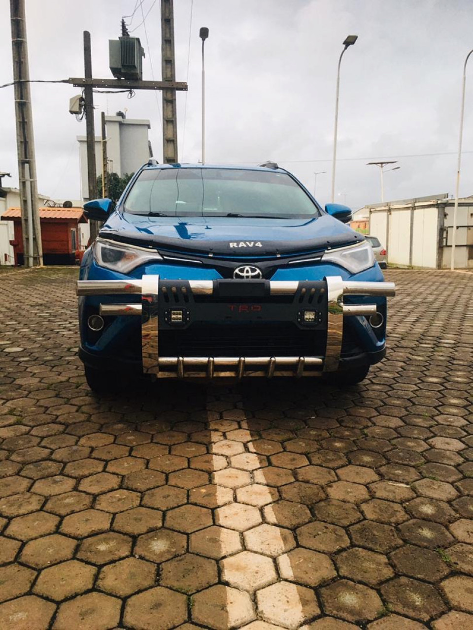 Toyota RAV4 2016, Voitures, Conakry