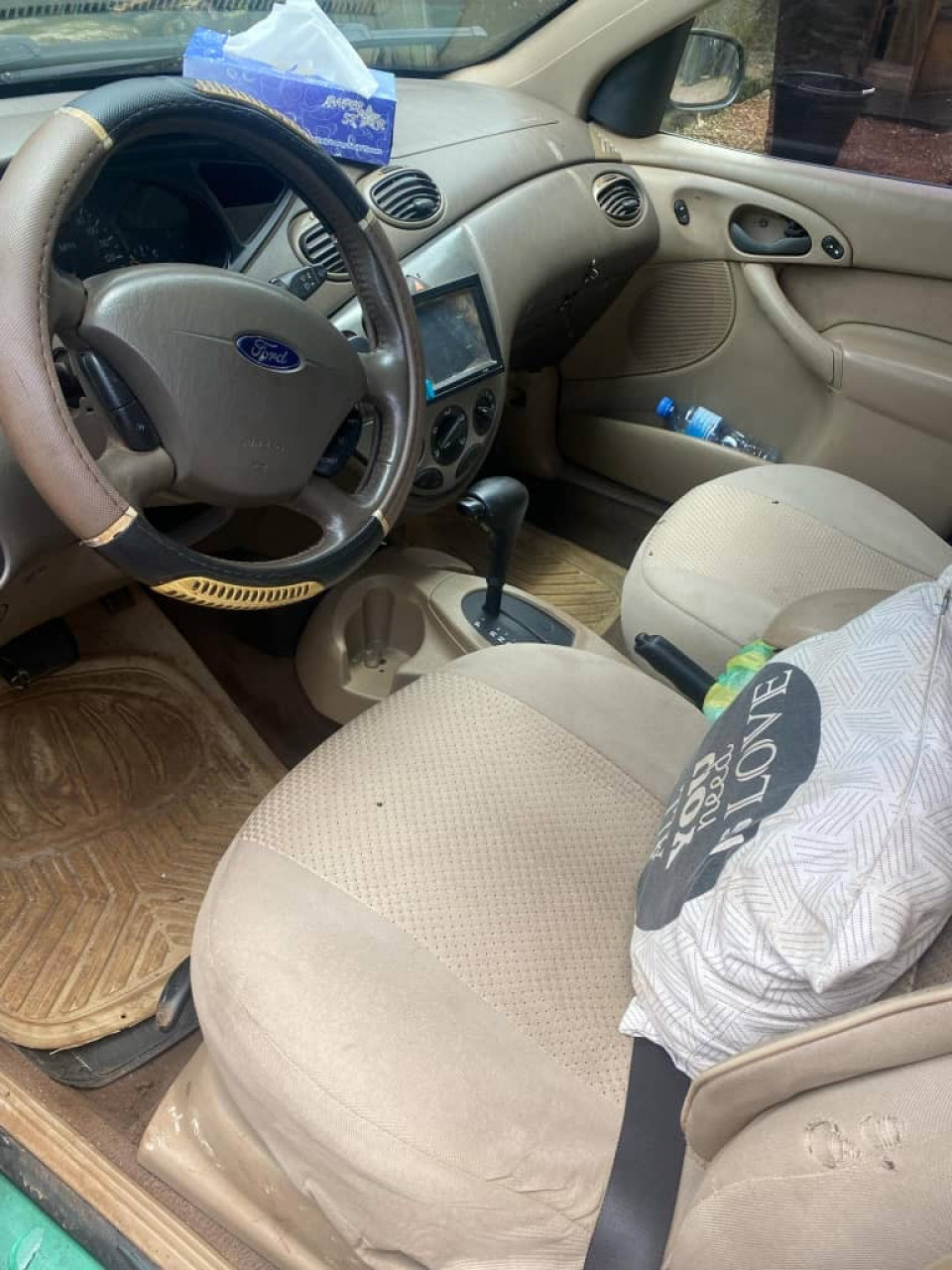 Ford Focus, Voitures, Conakry