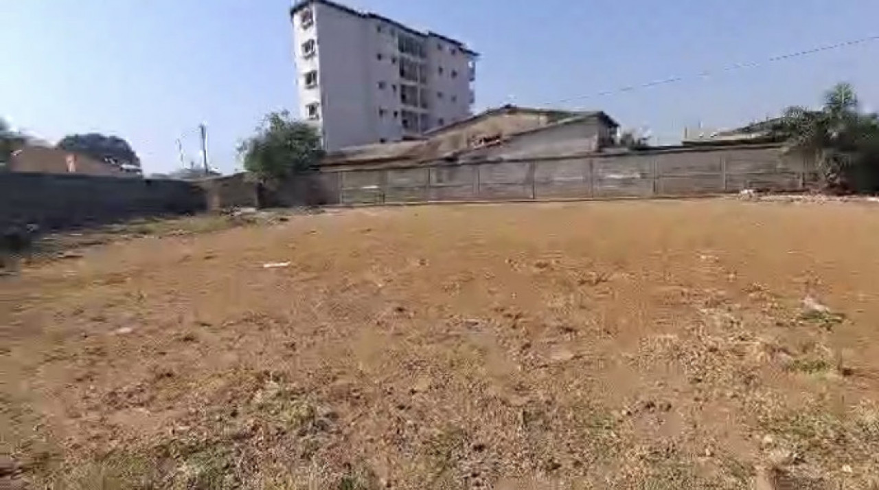 Un Terrain à vendre à Matam en bordure mer, Terrains, Conakry