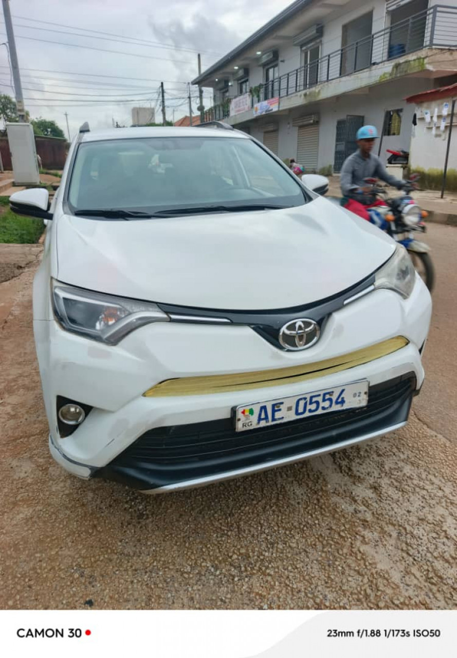 Toyota rav4, Voitures, Conakry