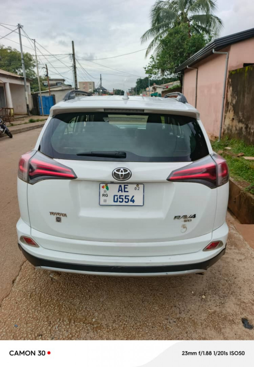 Toyota rav4, Voitures, Conakry