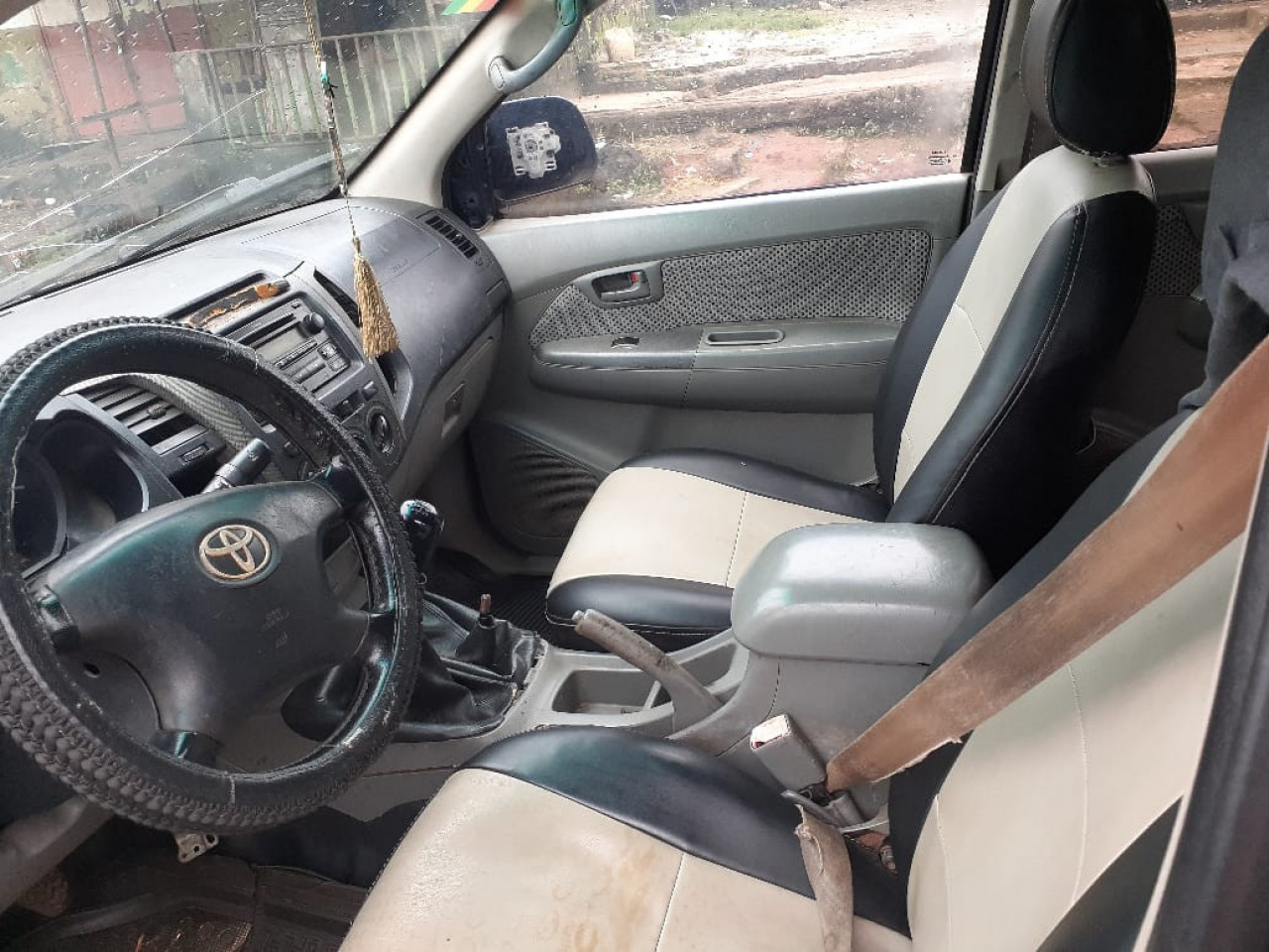 Toyota hilux, Voitures, Conakry