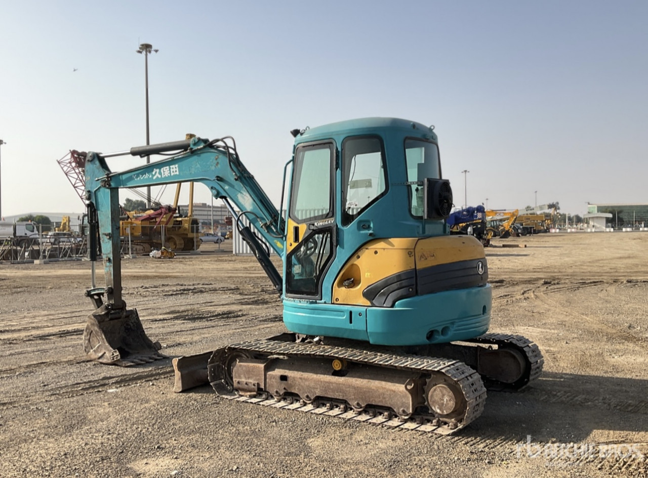 Mini excavator, Camions - Autobus, Conakry