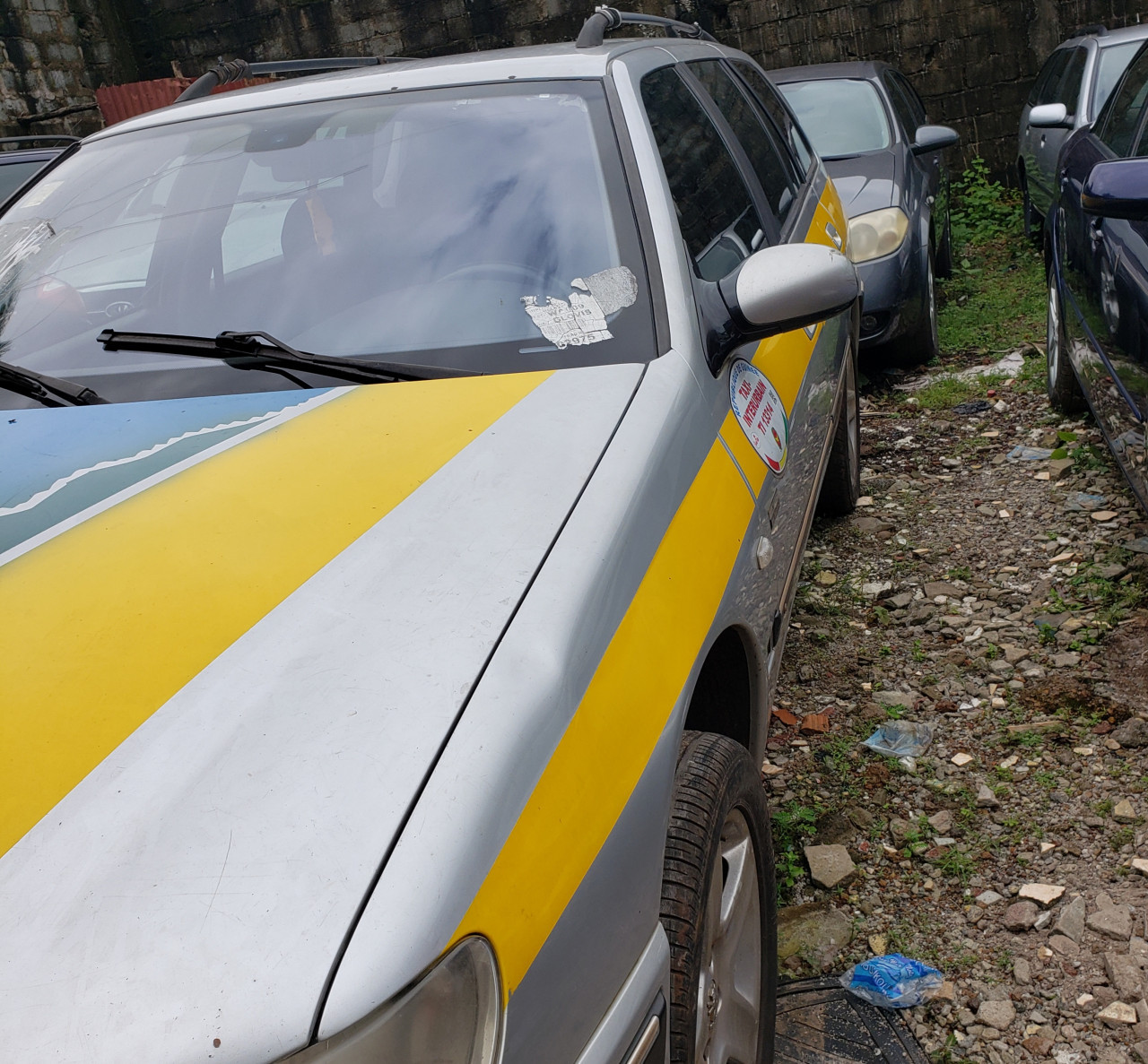 Peugeot 406, Voitures, Conakry